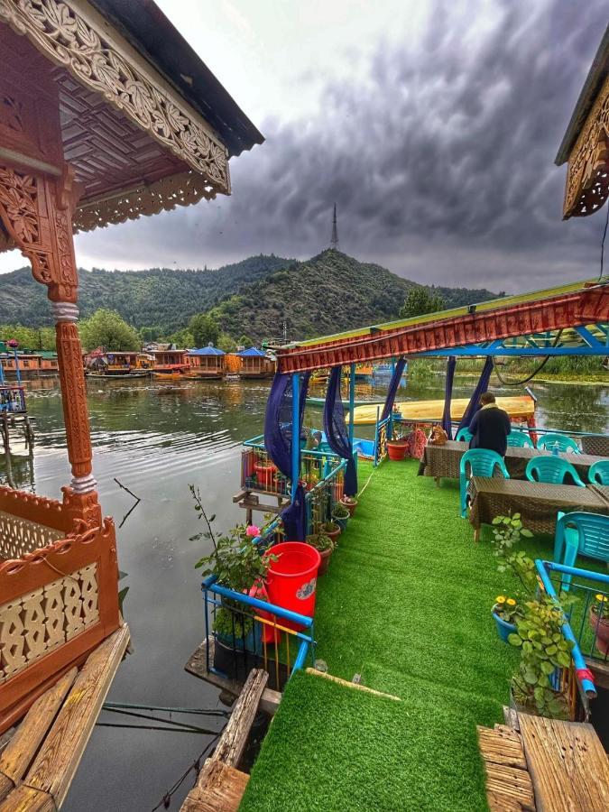 Heritage Shreen Houseboat Srīnagar Dış mekan fotoğraf